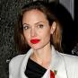 jolie_red_lips.jpg