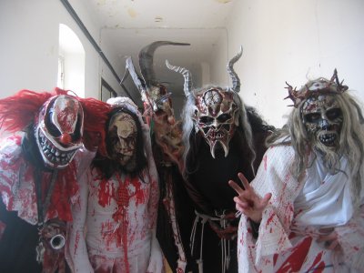 costumes costumes