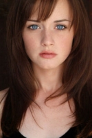 220px-Alexis_Bledel.jpg