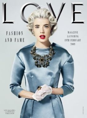 Agyness Deyn kot kraljica Elizabeta II. na naslovnici nove revije Love