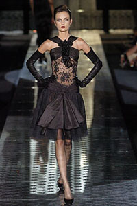 Pomlad - poletje in jesen - zima 2004 Haute Couture